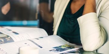New Overtime Rules 2025: US Salaried Employees' Guide - Cover Image