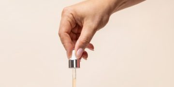 Get Free Beauty Products: Sign Up for Free Samples Programs - Cover Image