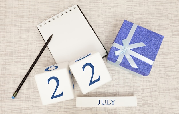 A calendar with specific dates highlighted, a credit card on top, and reward icons illustrating strategic planning and promotional offers.