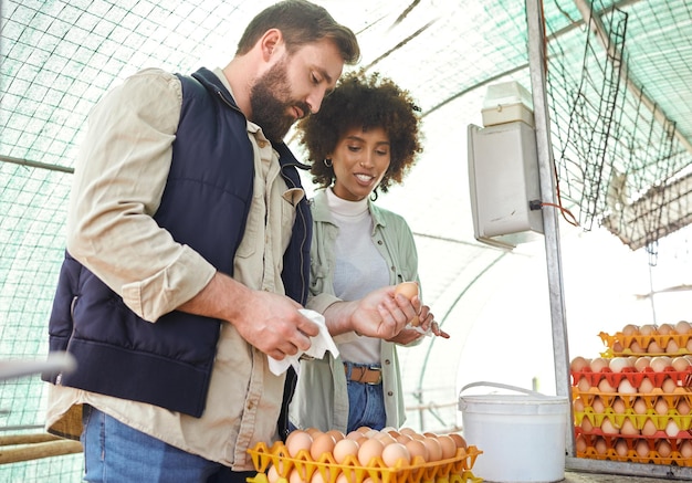 Image of person holding a tray with various food samples, interacting with a vendor at a local food fair or promotional event. Focus on the interaction, smiling faces, and a positive atmosphere.